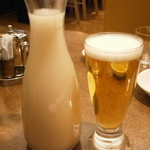 焼肉 山水 - 23年12月　マッコリ＆ビール　割ってみて～