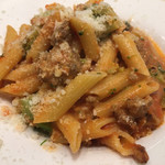 トラットリア チェーロ - ミンチ肉とブロッコリーのトマトクリームソースペンネ
      (´∀｀)/