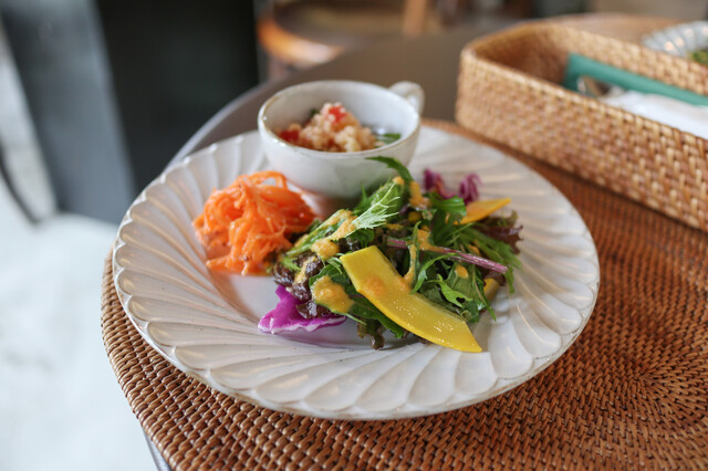 Matel garden and cafe photo 2