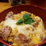 Yotsuya Imaiyahonten - 半熟卵のとろっとろの比内地鶏の親子丼　1,000円