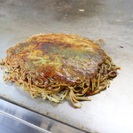 Hiroshima Okonomiyaki Bocchan - 肉玉そば