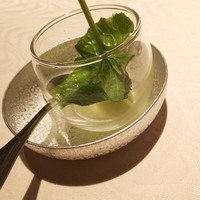 ヒカリヤ ニシ - 山葵のシャーベット