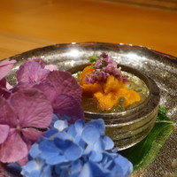 日本料理 幸庵 - 生雲丹、じゅんさい、とうもろこしのすり流しの加減酢ジュレがけ