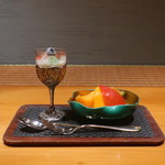 日本料理 幸庵 - 宮崎マンゴーとクインシーメロン、ココナッツヨーグルトムースの盛合せ