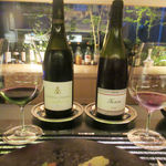 ランベリー - バラには仏産の濃厚な赤　肩ロースには甲州産の爽やかな赤を