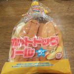 ディオ - ホットドッグロール 税抜98円(2019.06.20)