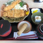 Taikou - ジャンボえびとん定食