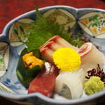 新みなと - ランチセットのお刺身