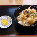 讃岐うどん 手打ちそば めん処 にしむら庵 - かきあげ丼　400円