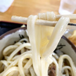 かしむらうどん - 手打ち麺 コシを求める人にオススメです^_^
      冷やは硬い