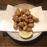 遊酒食堂 宇都宮 - なんこつの唐揚げ(380円)
