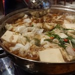 Tenjin - 1903_Tenjin Japanese Restoran-天神-_博多牛もつ鍋＠350,000Rp(3～4人前)