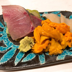 うを徳 - 礼文島の初物馬糞雲丹（山盛り）・土佐天然しま鯵・勝浦あわび