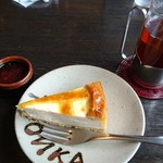 トロイカ - チーズケーキとロシアティーのセット¥810