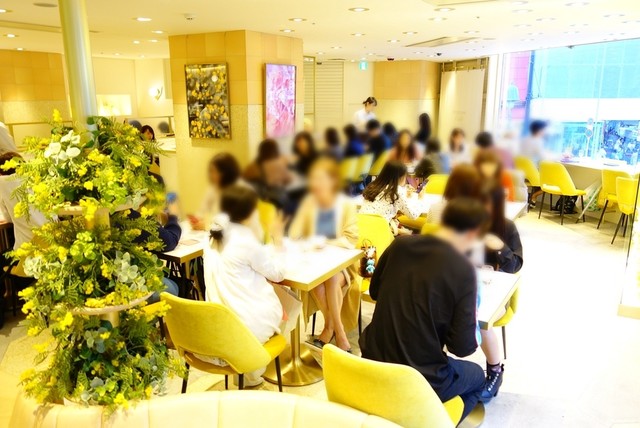 リニューアル ロクシタン カフェ バイ ピエール エルメ L Occitane Cafe By Pierre Herme 渋谷 カフェ 食べログ