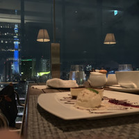 R restaurant & bar -  R restaurant & bar -