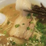 マントクラーメン - チャーシューです