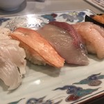 Toida Sushi - 豪華寿司の数々