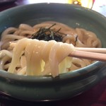 うどん本陣 山田家 - 絹のように滑らか
      期待を裏切らない 最高すぎてパーフェクト