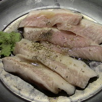 焼肉トラジ ルクア大阪店 - トントロわさび