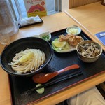 おもむく食堂 - 