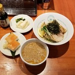 麺屋 六感堂 - 濃厚 鮭豚つけ麺＋鱒寿司