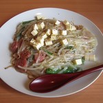 はじめ食堂 - あんかけやきそば黒コショウチーズ味