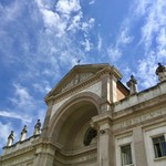 L'Inedito Vigin Mudest - S.Paoloの地下に大きな駐車場が整備されている