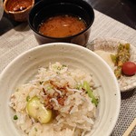 禅紫 - しらすと空豆の土鍋御飯