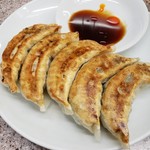 中華麺店 喜楽 - 美しい餃子