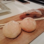 パッソ・ア・パッソ - パン