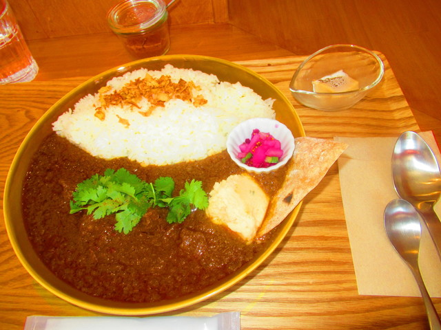 はらっぱカレー店>