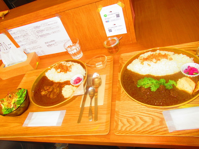 はらっぱカレー店>