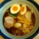 らーめん奏 - しょうゆらーめん＋味玉子（750円）