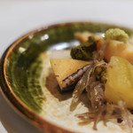 うを徳 - "煮物（にもの）"、牛蒡（うまふゞき）