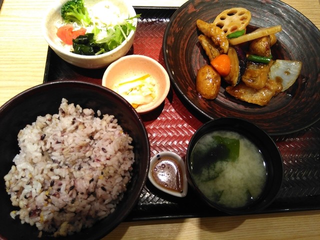 大戸屋 銀座三越前店 銀座 定食 食堂 食べログ 大戸屋 銀座三越前店 銀座 定食 食堂 食べログ