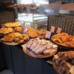 ブレッド&タパス 沢村 - 