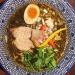 東京煮干屋本舗 - パクチーの香るスパイスラーメン¥900