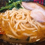 家系ラーメン王道 王道之印 - スープ  キレッキレ☆.｡.:*・( ・∀・) ｲｲﾈ！