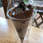 マクドナルド - 料理写真:ワッフルコーン全部のせ❗️の持ち帰り版⭐️⭐️