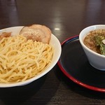 麺屋 松龍 - 濃厚魚介スープ、つけ麺