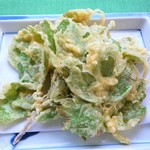 おじゃが - ポリフェノールが豊富な「長命草の天ぷら」