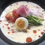 カフェアンドショップ ロータスランド - 2019/06/23
      モーニング A set 紅茶 380円
      週替りおまかせセット 豆乳担々麺 550円
      プリン 220円×2個
      玉子焼き 250円