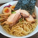 三四郎 - 麺のアップ