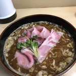 煮干ラーメンとローストビーフ パリ橋 - 