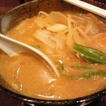 途途屋 - 味噌とんこつ（750円）