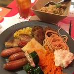 EIGHT PARK CAFE - 