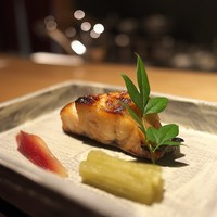 馳走 啐啄一十  - 黒むつを焼いて。その焼きの技法がい～いですよ。