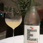 Convivio - E’ Orange, NV