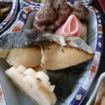 近江懐石 清元 - さわらの焼き物と近江牛